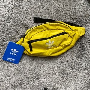 NWOT Adidas fanny pack -- Brand new!